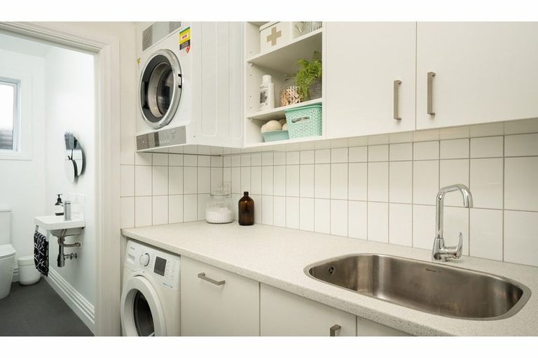 Photo of property in 9 Nairn Street, Spreydon, Christchurch, 8024