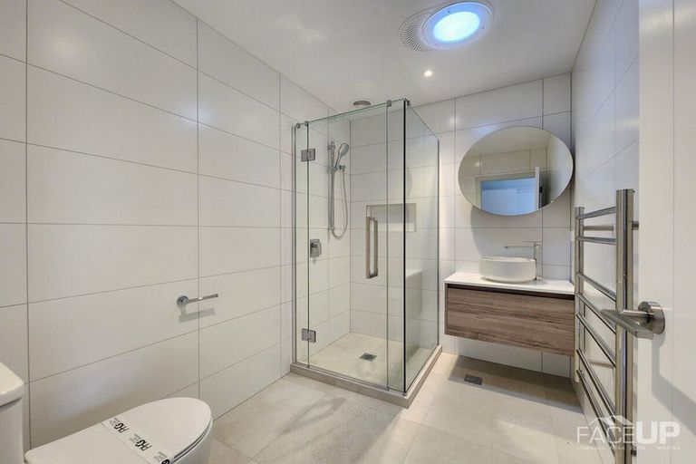 Photo of property in 6/35 Marine Parade, Hobsonville, Auckland, 0616