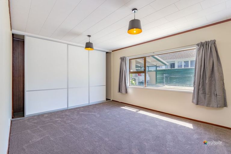 Photo of property in 4f1- Parera Grove, Heretaunga, Upper Hutt, 5018
