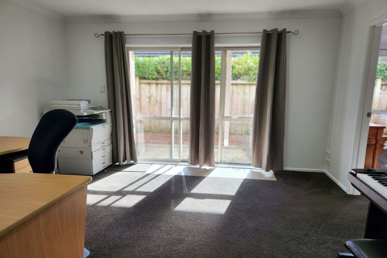 Photo of property in 1a Ridgeway Road, Pukekohe, 2120