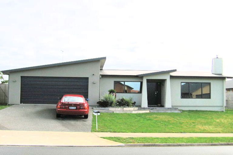 Photo of property in 8 Portobello Way, Huntington, Hamilton, 3210