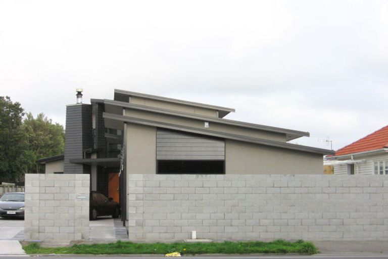 Photo of property in 430 College Street, Hokowhitu, Palmerston North, 4410