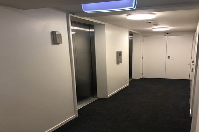 Photo of property in The Peak Apartments, 402/170 Taranaki Street, Te Aro, Wellington, 6011