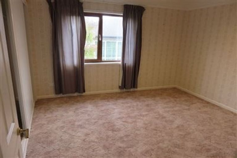 Photo of property in 20 Kittiwake Drive, Schnapper Rock, Auckland, 0632