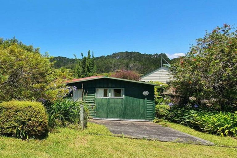 Photo of property in 4 Lavinia Place, Kawau Island, 0920