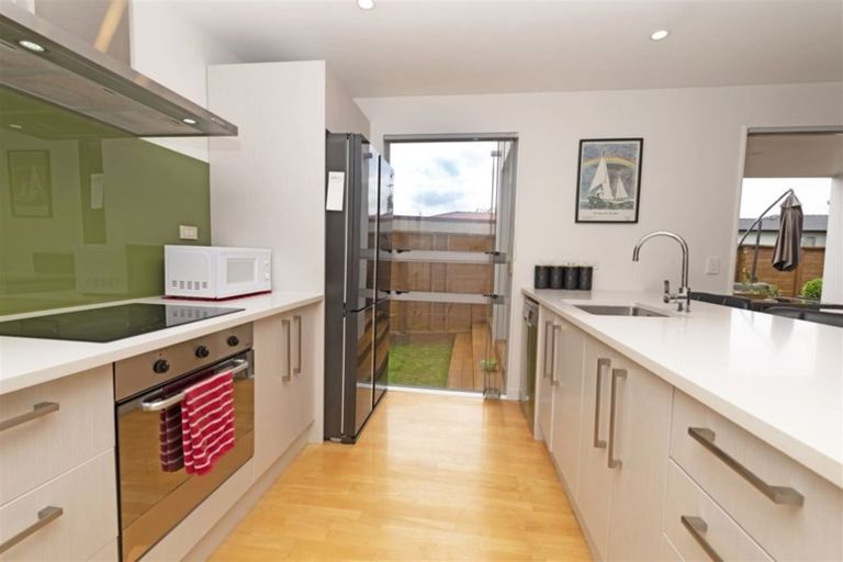 Photo of property in 108b Mcleod Road, Te Atatu South, Auckland, 0610