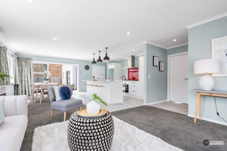 Photo of property in 43 Brian Morgan Terrace, Wainuiomata, Lower Hutt, 5014