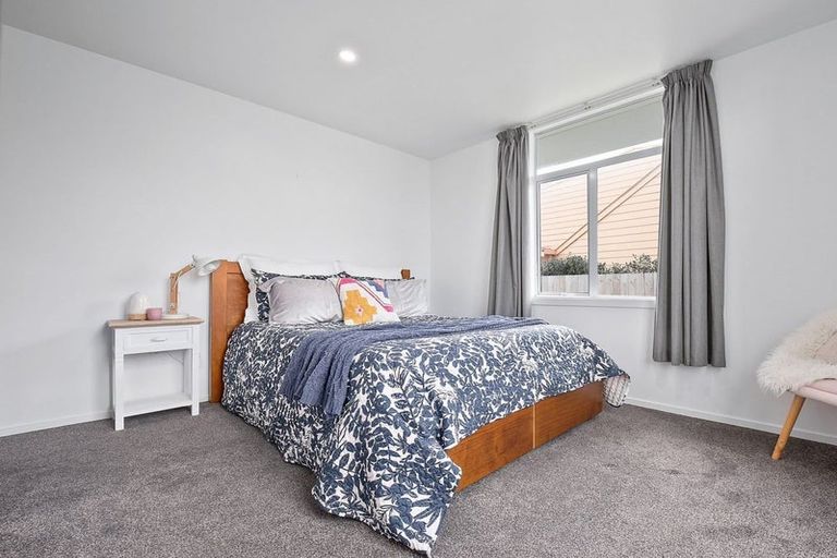 Photo of property in 12a Kowhai Street, Naenae, Lower Hutt, 5011