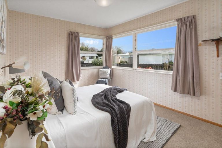 Photo of property in 1 East Street, Greytown, 5712