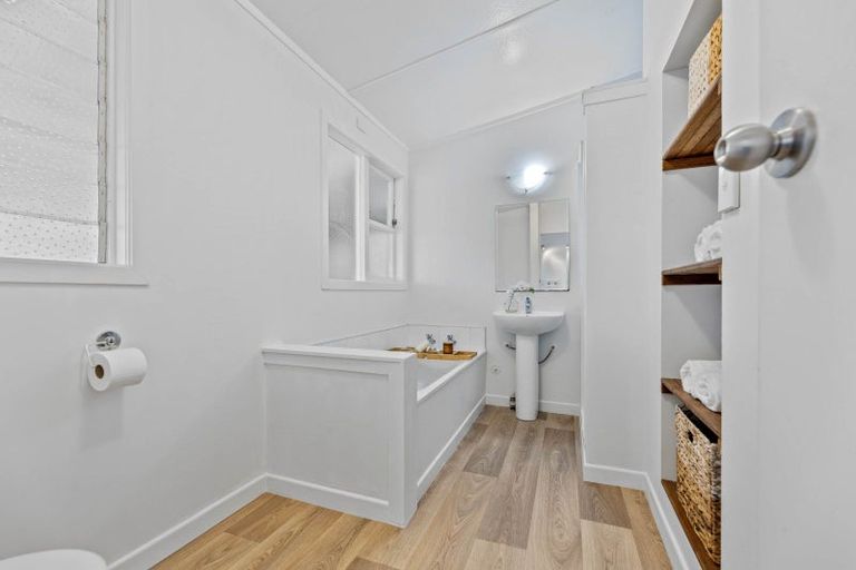 Photo of property in 8 Terence Street, Tauhara, Taupo, 3330