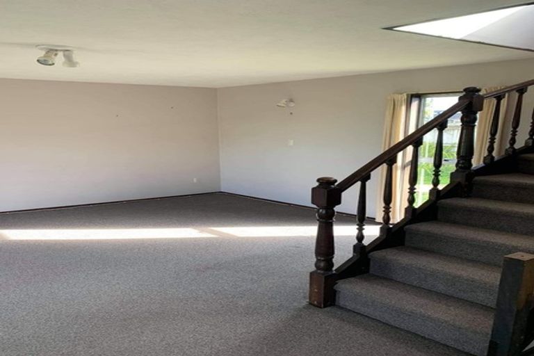 Photo of property in 1/73 Glamorgan Drive, Torbay, Auckland, 0630