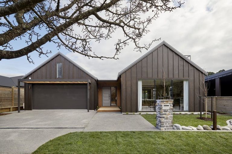 Photo of property in 158 Lakes Boulevard, Pyes Pa, Tauranga, 3112