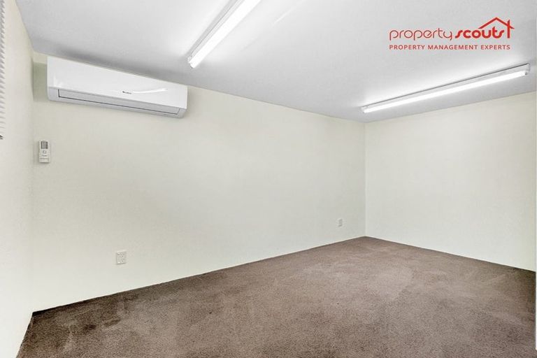 Photo of property in 5 Simpson Road, Ranui, Auckland, 0612