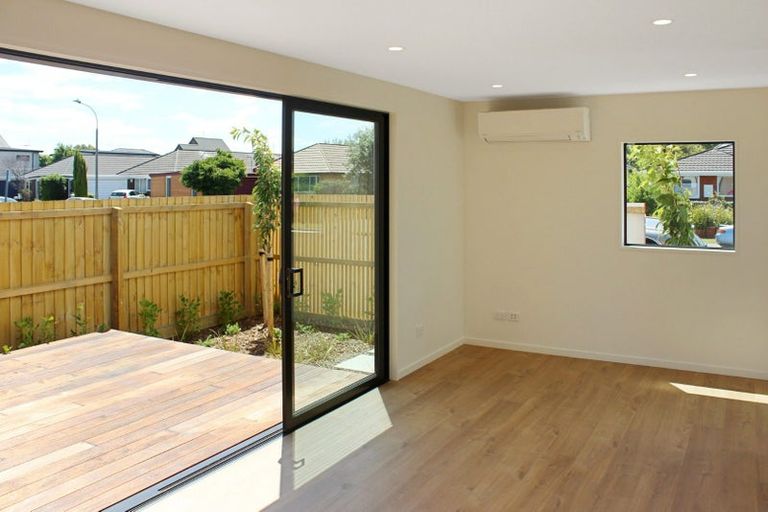 Photo of property in 4/37 Maxwell Street, Riccarton, Christchurch, 8041