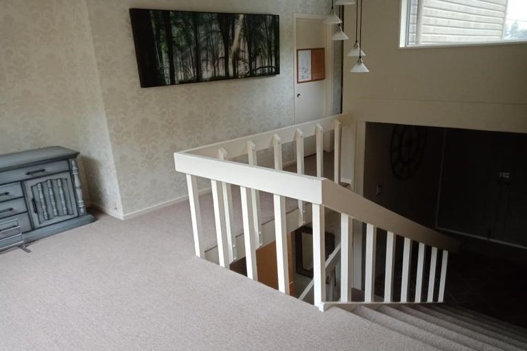 Photo of property in 68b Chatsworth Road, Silverstream, Upper Hutt, 5019