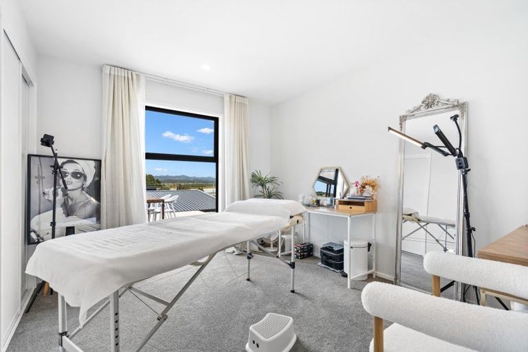 Photo of property in 11 Rihi Paea Rise, Ngunguru, 0173