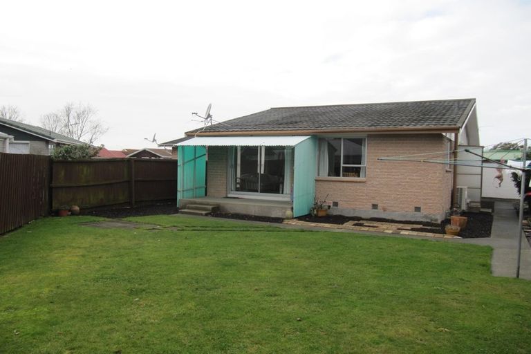 Photo of property in 2/18 Manuel Place, Bishopdale, Christchurch, 8053