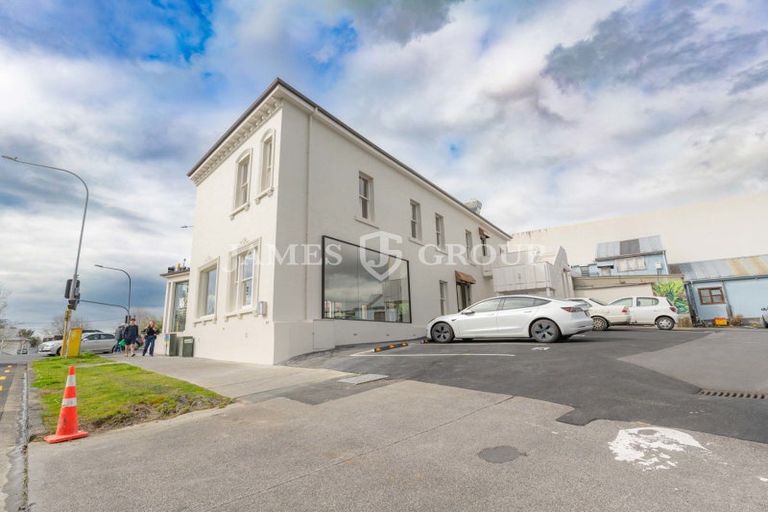 Photo of property in 44 Ponsonby Road, Karori, Wellington, 6012