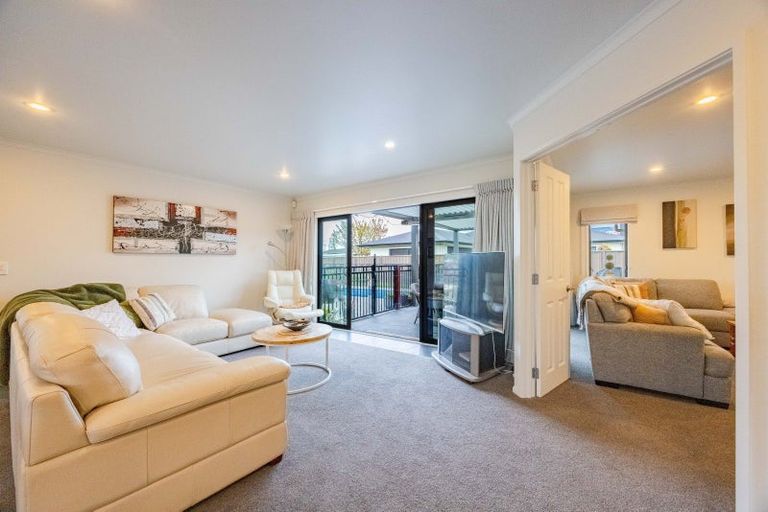 Photo of property in 12 Inglis Place, Mahora, Hastings, 4120