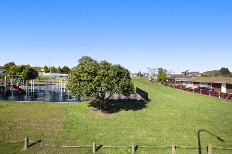 Photo of property in 6b Kent Street, Waiuku, 2123