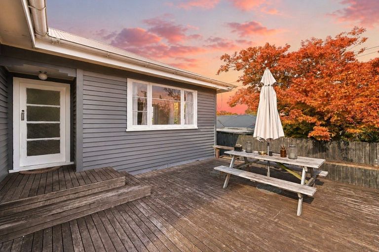 Photo of property in 69 Pine Avenue, Melville, Hamilton, 3206