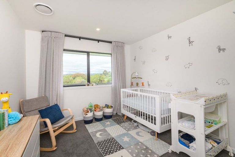 Photo of property in 65 Hartwell Drive, Kelvin Grove, Palmerston North, 4470