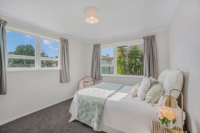 Photo of property in 59 Parenga Street, Wainuiomata, Lower Hutt, 5014