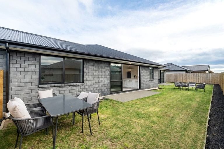 Photo of property in 63 Northmoor Boulevard, Rolleston, 7615