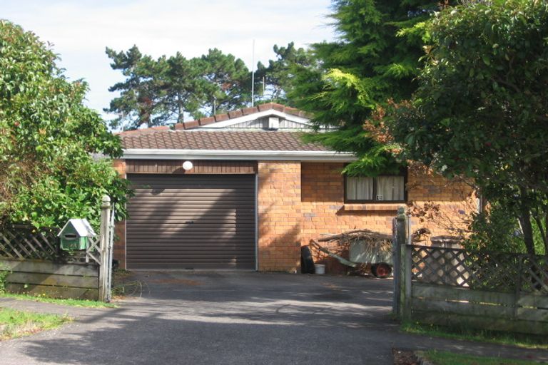 Photo of property in 138 Lynwood Road, New Lynn, Auckland, 0600