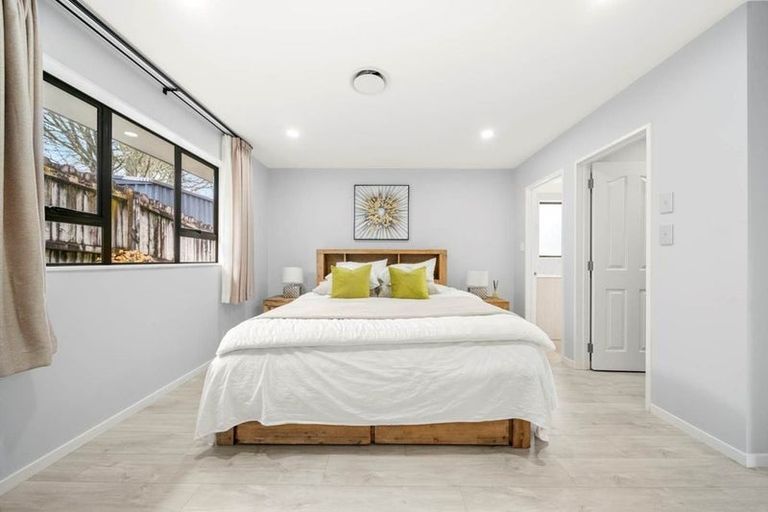 Photo of property in 19 Adelphi Place, Albany, Auckland, 0632