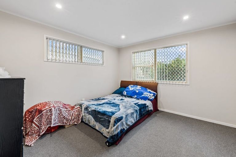 Photo of property in 42 Mcdivitt Street, Manurewa, Auckland, 2102