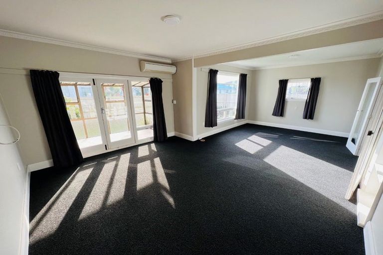 Photo of property in 53 Peverel Street, Riccarton, Christchurch, 8041
