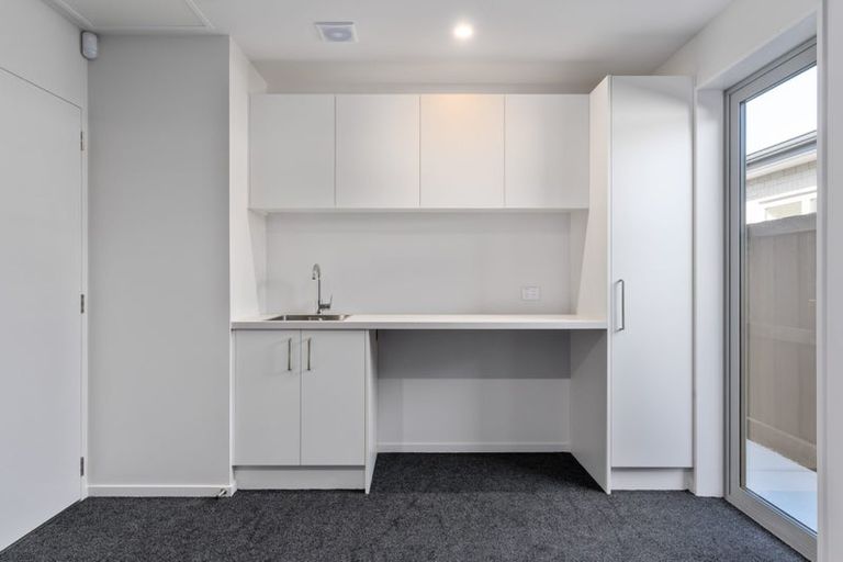 Photo of property in 2/38 Vagues Road, Northcote, Christchurch, 8052