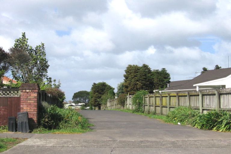 Photo of property in 110n Metcalfe Road, Ranui, Auckland, 0612
