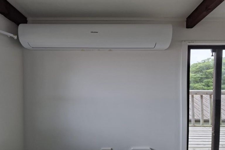 Photo of property in 2/8 Ambury Road, Mangere Bridge, Auckland, 2022