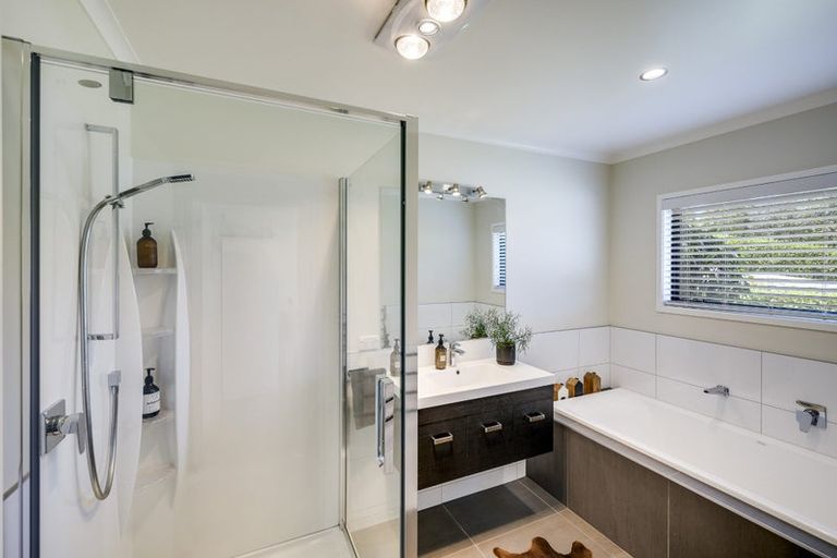 Photo of property in 38 Penrith Road, Poraiti, Napier, 4182