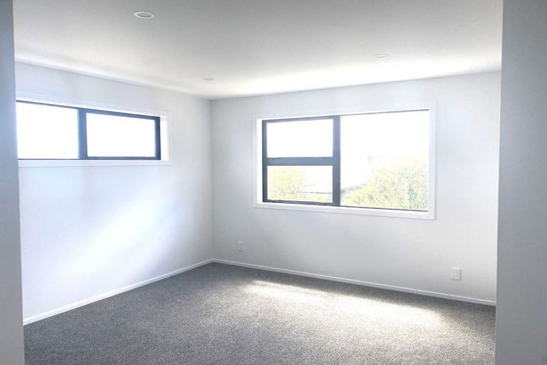 Photo of property in 52e Chesterton Street, Johnsonville, Wellington, 6037