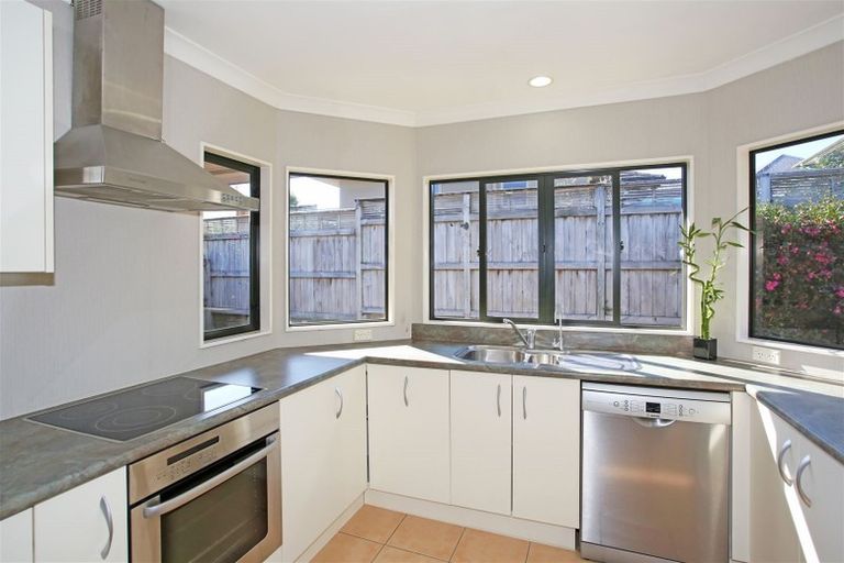 Photo of property in 4 Max Short Drive, Pukekohe, 2120