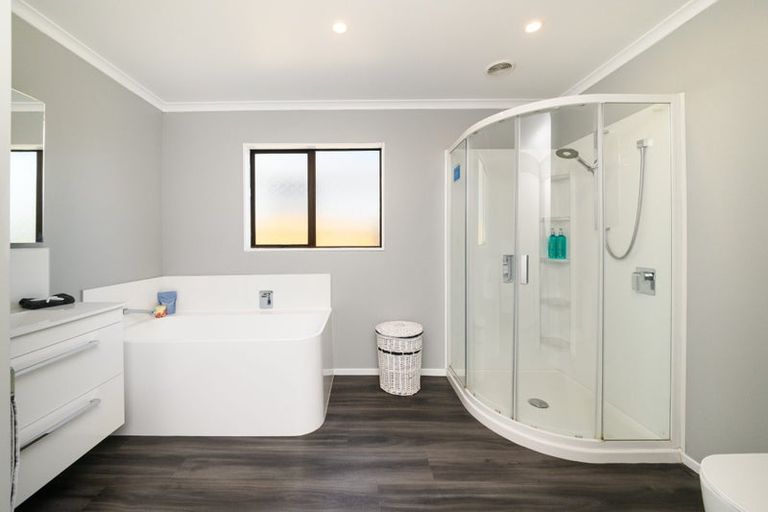 Photo of property in 69 Florence Avenue, Palmerston North, 4414