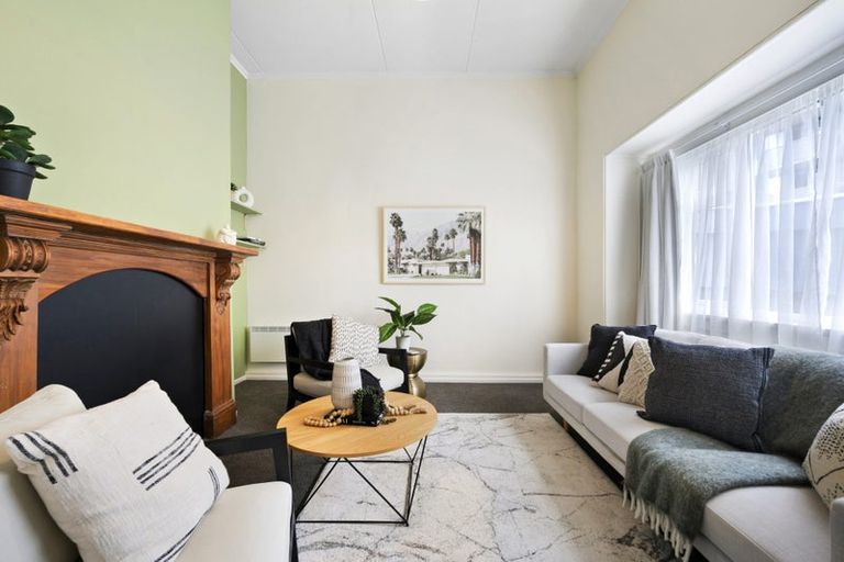 Photo of property in 29 Nairn Street, Mount Cook, Wellington, 6011