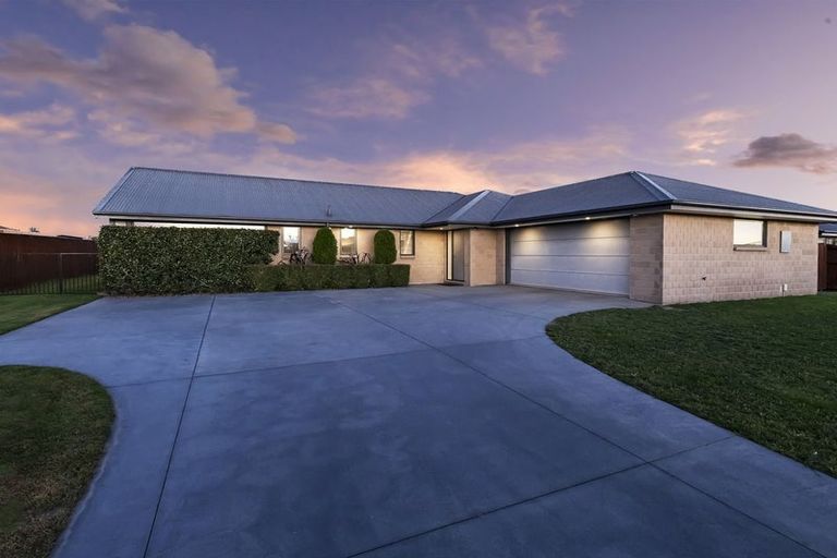 Photo of property in 4 Rhyolite Court, Rolleston, 7614