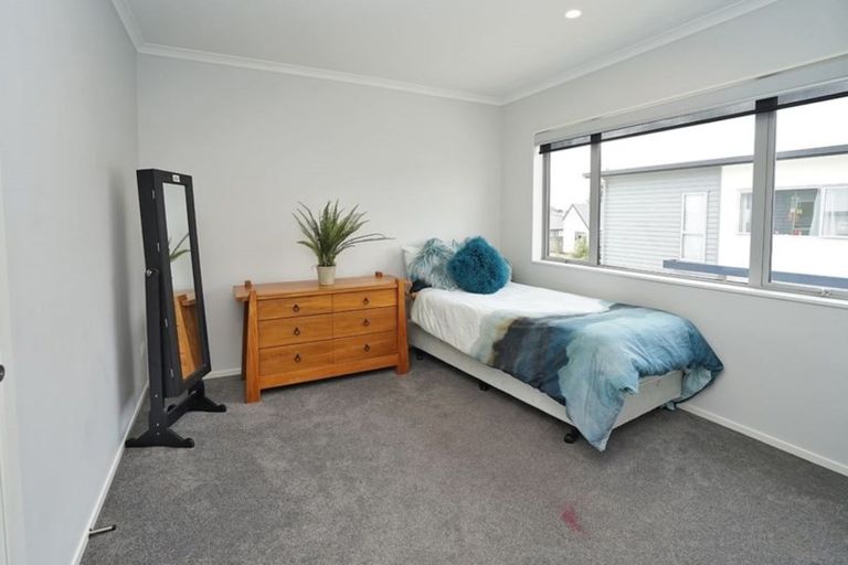 Photo of property in 13u2 Crosher Place, Silverdale, Hamilton, 3216