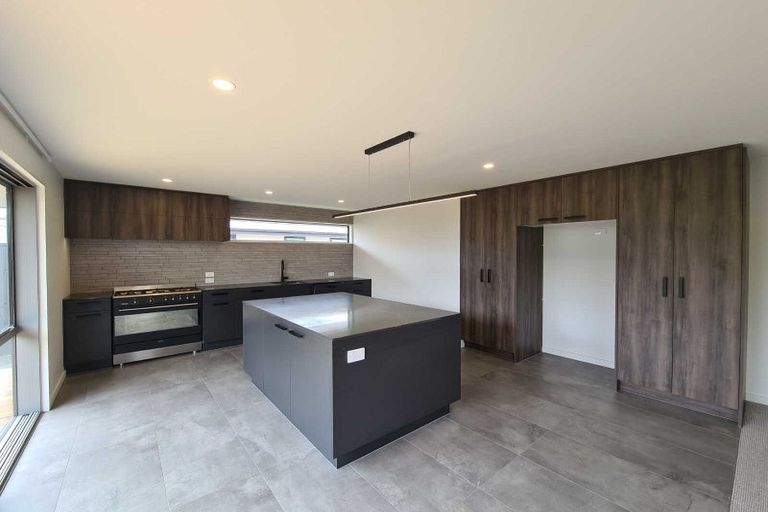 Photo of property in 22 Stationmasters Way, Prebbleton, 7604