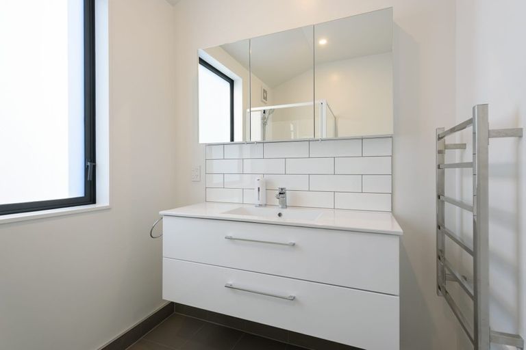 Photo of property in 74u6 Derwent Street, Island Bay, Wellington, 6023