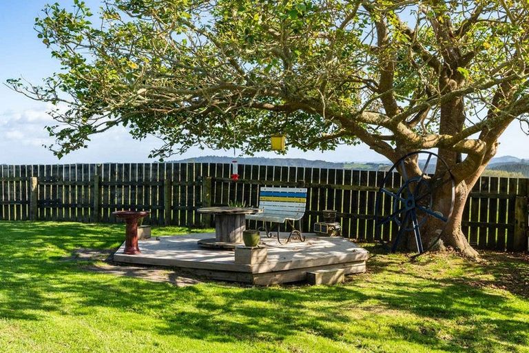 Photo of property in 498 Oruawharo Road, Oruawharo, Wellsford, 0975