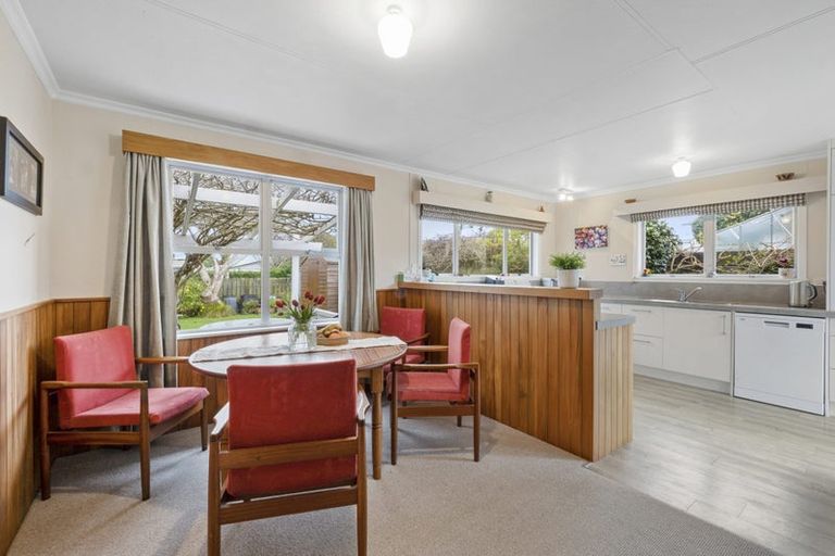 Photo of property in 5 Lydford Place, Spotswood, New Plymouth, 4310