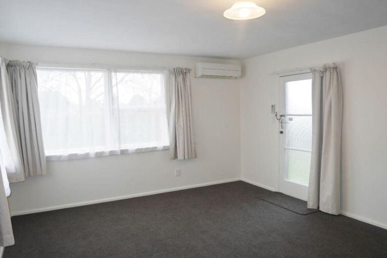 Photo of property in 1041 Colombo Street, St Albans, Christchurch, 8014