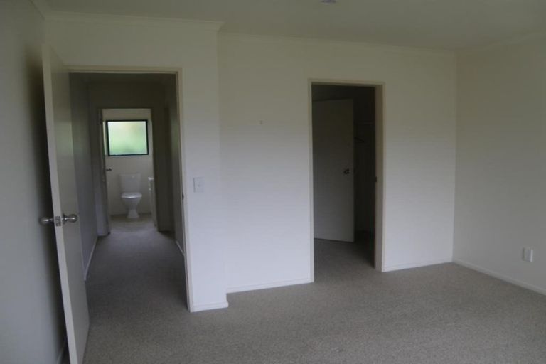 Photo of property in 30 Harry Shaw Way, Raumati South, Paraparaumu, 5032