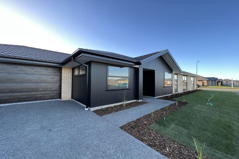 Photo of property in 70 Nethercote Way, Rolleston, 7614