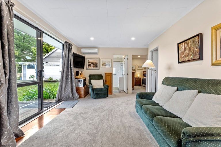 Photo of property in 682 Haruru Road, Kaukapakapa, 0873